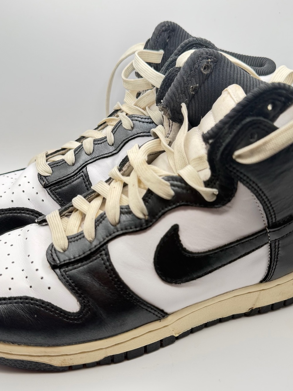 Nike Dunk Panda Men’s High-Top Sneakers 7.5
